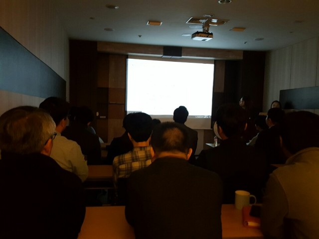 842c5ad4aa7af6ce511eee6060ee9ef3_1479790